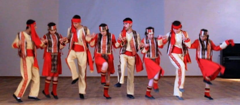 KOCHARI DANCE, ARMENIA