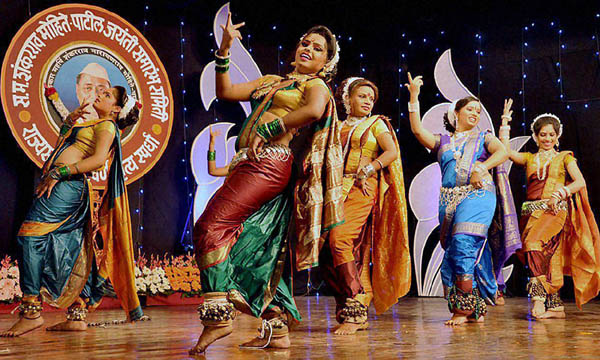 LAVANI DANCE, MAHARASHTRA, INDIA
