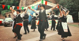 ITALIAN FOLK DANCE